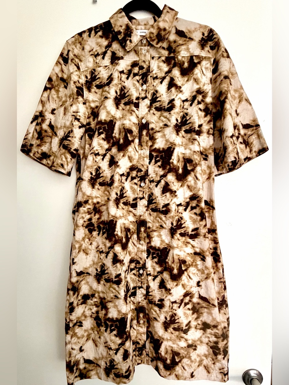 Cool Shirtdress in a Brown Tie-Dye Shibori and Slightly Stretchy Material